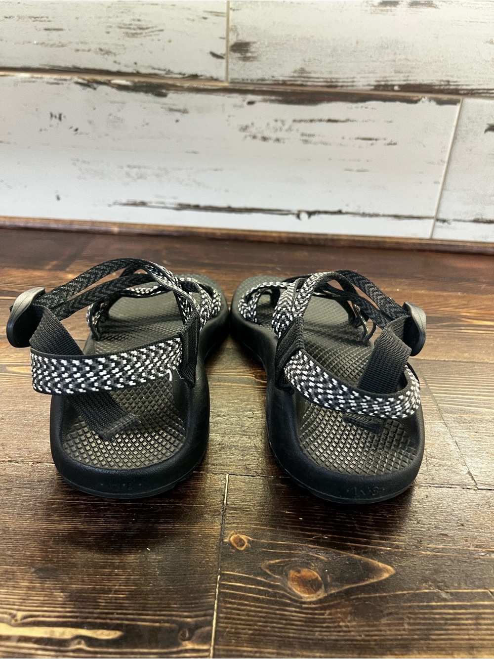 Chaco • ZX/2 Classic • Women's Size 8 • Black Hiking Outdoor Sandals • J106266 - Picture 6 of 12